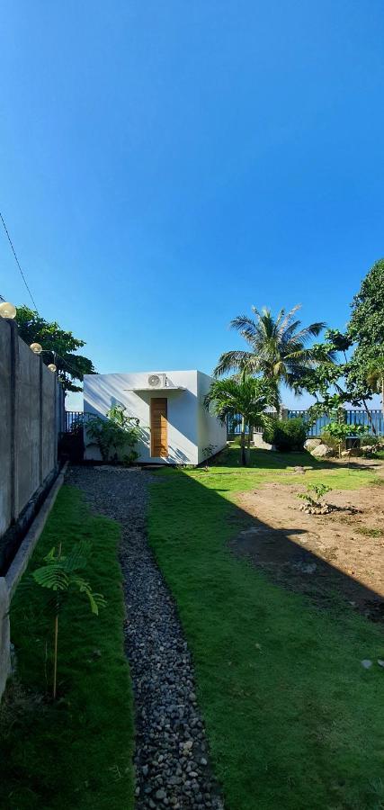 A Villas Resort&Restaurant Zamboanguita  Exterior foto
